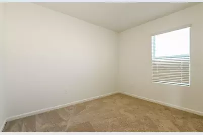 4829 Katrina Drive, Haines City, FL 33844 - Photo 11