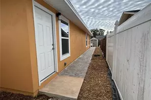 8623 Baylor Cir, Orlando, FL 32817 - Photo 3