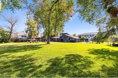 2330 Narcissus Avenue, Sanford, FL 32771 - Photo 39