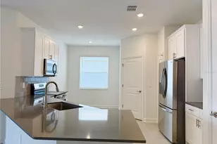 2619 Peace Of Mind Ave, Kissimmee, FL 34744 - Photo 9