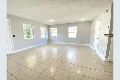 424 W 5th Street, Apopka, FL 32703 - Photo 9