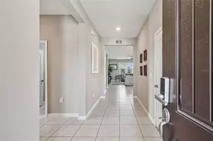 2305 Gladiolus Ln, Mascotte, FL 34753 - Photo 7