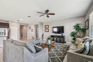 2305 Gladiolus Ln, Mascotte, FL 34753 - Photo 27