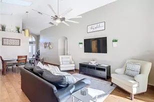 8102 Pomo Dr, Kissimmee, FL 34747 - Photo 13