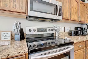 8102 Pomo Dr, Kissimmee, FL 34747 - Photo 17