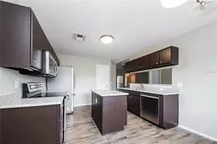 1728 Dorset Dr, Mount Dora, FL 32757 - Photo 7