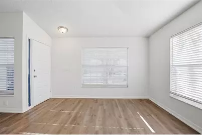 305 Abigail Road, Plant City, FL 33563 - Photo 9