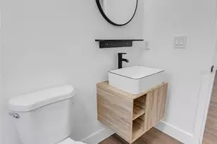 3910 W Robinson St, Orlando, FL 32805 - Photo 17