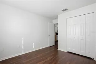 519 Scarlet Maple Ct, Plant City, FL 33563 - Photo 11