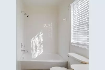 519 Scarlet Maple Court, Plant City, FL 33563 - Photo 19