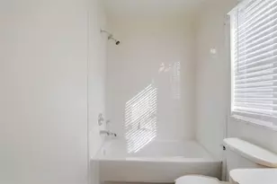 519 Scarlet Maple Ct, Plant City, FL 33563 - Photo 19