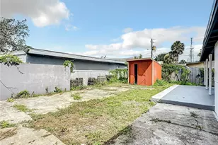 736 N Segrave St, Daytona Beach, FL 32114 - Photo 21