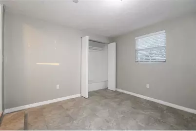 525 Braddock Street S, Saint Petersburg, FL 33707 - Photo 11