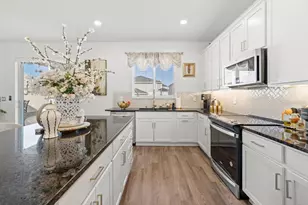 9143 Hooten Way, Davenport, FL 33896 - Photo 19