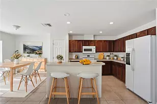 12034 Citrus Leaf Dr, Gibsonton, FL 33534 - Photo 5