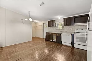 10385 SW 152nd Pl, Dunnellon, FL 34432 - Photo 3