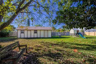 4899 Sparrow Dr, Saint Cloud, FL 34772 - Photo 3