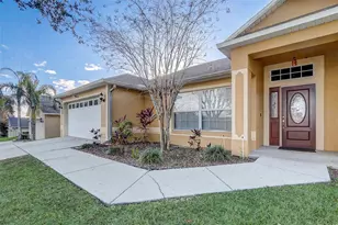 129 Compass Rose Dr Brook, Groveland, FL 34736 - Photo 5