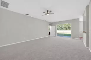 10874 Breaking Rocks Dr, Tampa, FL 33647 - Photo 11