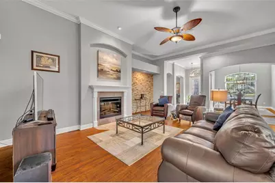 419 E Blue Water Edge Drive, Eustis, FL 32736 - Photo 5