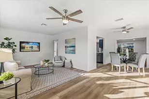 6072 15th Way N, Saint Petersburg, FL 33703 - Photo 7