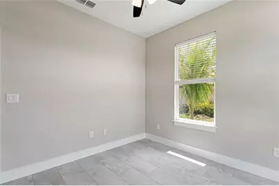 421 NE 19th Terrace, Cape Coral, FL 33909 - Photo 25