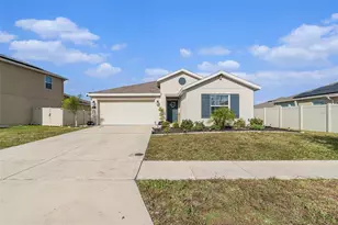 212 Pineywoods St, Saint Cloud, FL 34772 - Photo 1