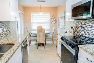 5656 Sheffield Greene Circle #65, Sarasota, FL 34235 - Photo 7