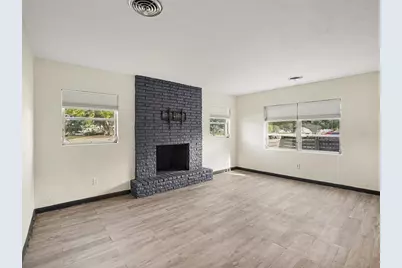 6036 Dogwood Drive, Orlando, FL 32807 - Photo 5