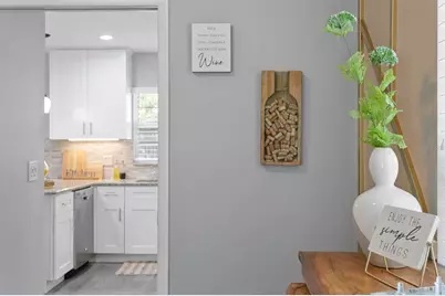 14009 Dominion Court, Tampa, FL 33613 - Photo 19