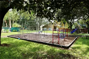 1207 Greenley Ave, Groveland, FL 34736 - Photo 39