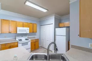 8848 Villa View Cir, Orlando, FL 32821 - Photo 7