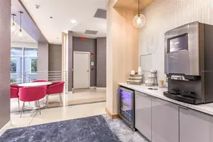 413 E Pine St, Orlando, FL 32801 - Photo 5