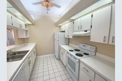 2843 Thaxton Drive #32, Palm Harbor, FL 34684 - Photo 9