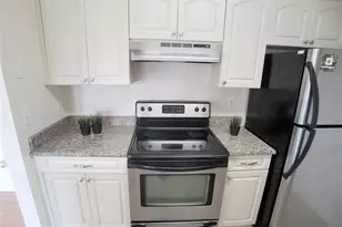 2550 N Alafaya Trail, Orlando, FL 32826 - Photo 11