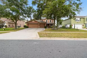 1854 Ridge Valley St, Clermont, FL 34711 - Photo 3