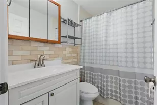 7214 Oakwood Dr, New Port Richey, FL 34652 - Photo 21