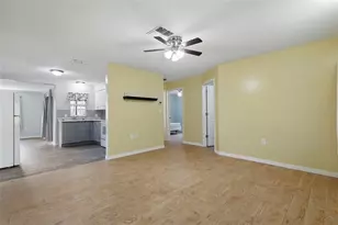 7214 Oakwood Dr, New Port Richey, FL 34652 - Photo 23