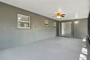 7214 Oakwood Dr, New Port Richey, FL 34652 - Photo 13