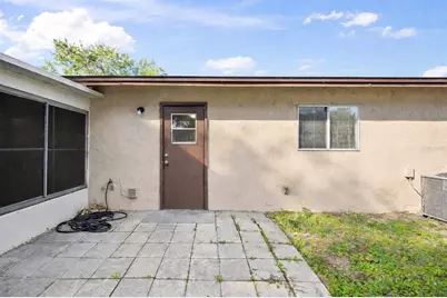 655 E Rosewood Lane, Tavares, FL 32778 - Photo 21