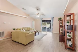 502 S Dixie Dr, Howey in the Hills, FL 34737 - Photo 7