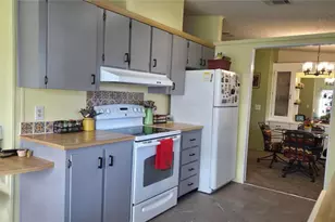 25040 Betton Hill, Leesburg, FL 34748 - Photo 11