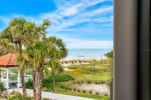 7532 Bayshore Dr, Treasure Island, FL 33706 - Photo 23