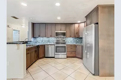 511 Missouri Avenue, Saint Cloud, FL 34769 - Photo 9