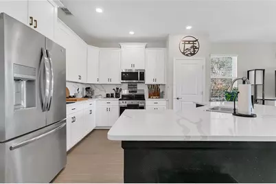 1109 Blackwolf Run Road, Davenport, FL 33896 - Photo 9