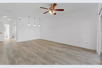 495 Las Cortes Lane #201, Orlando, FL 32824 - Photo 13