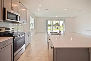 3092 Ella Wy, Saint Cloud, FL 34771 - Photo 5