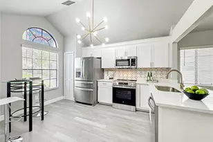 271 Morning Glory Dr, Lake Mary, FL 32746 - Photo 3