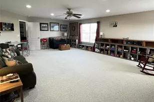 2055 Sunset Terrace Dr, Orlando, FL 32825 - Photo 39