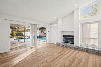 3215 Pine Club Drive, Plant City, FL 33566 - Photo 11